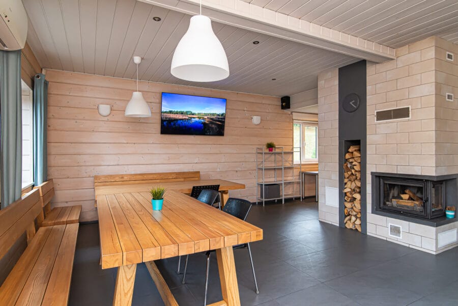 Erdvi pokylių salė - sodybos nuoma